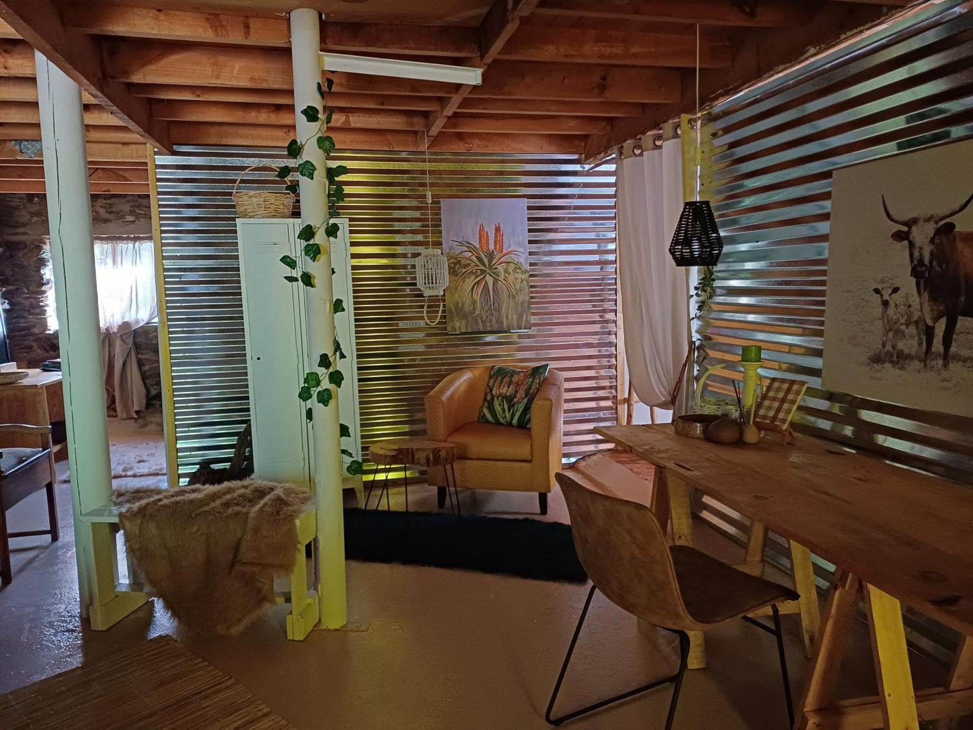 Owl'S Den 2 Appartement Oudtshoorn Buitenkant foto