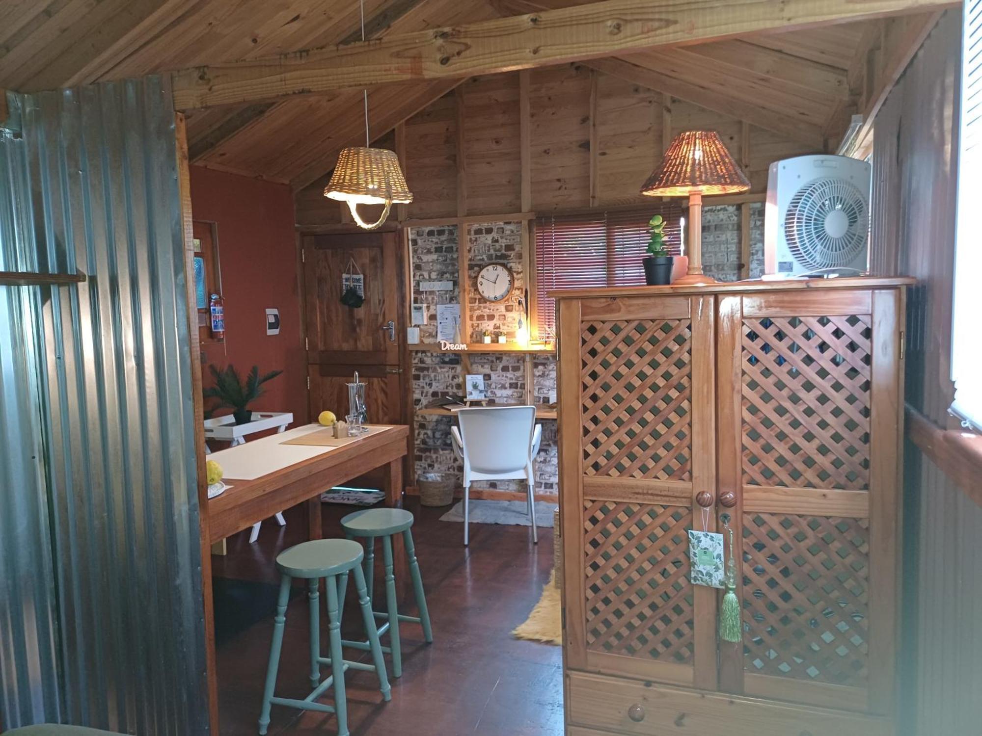 Owl'S Den 2 Appartement Oudtshoorn Buitenkant foto